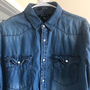 Denim long sleeve button up